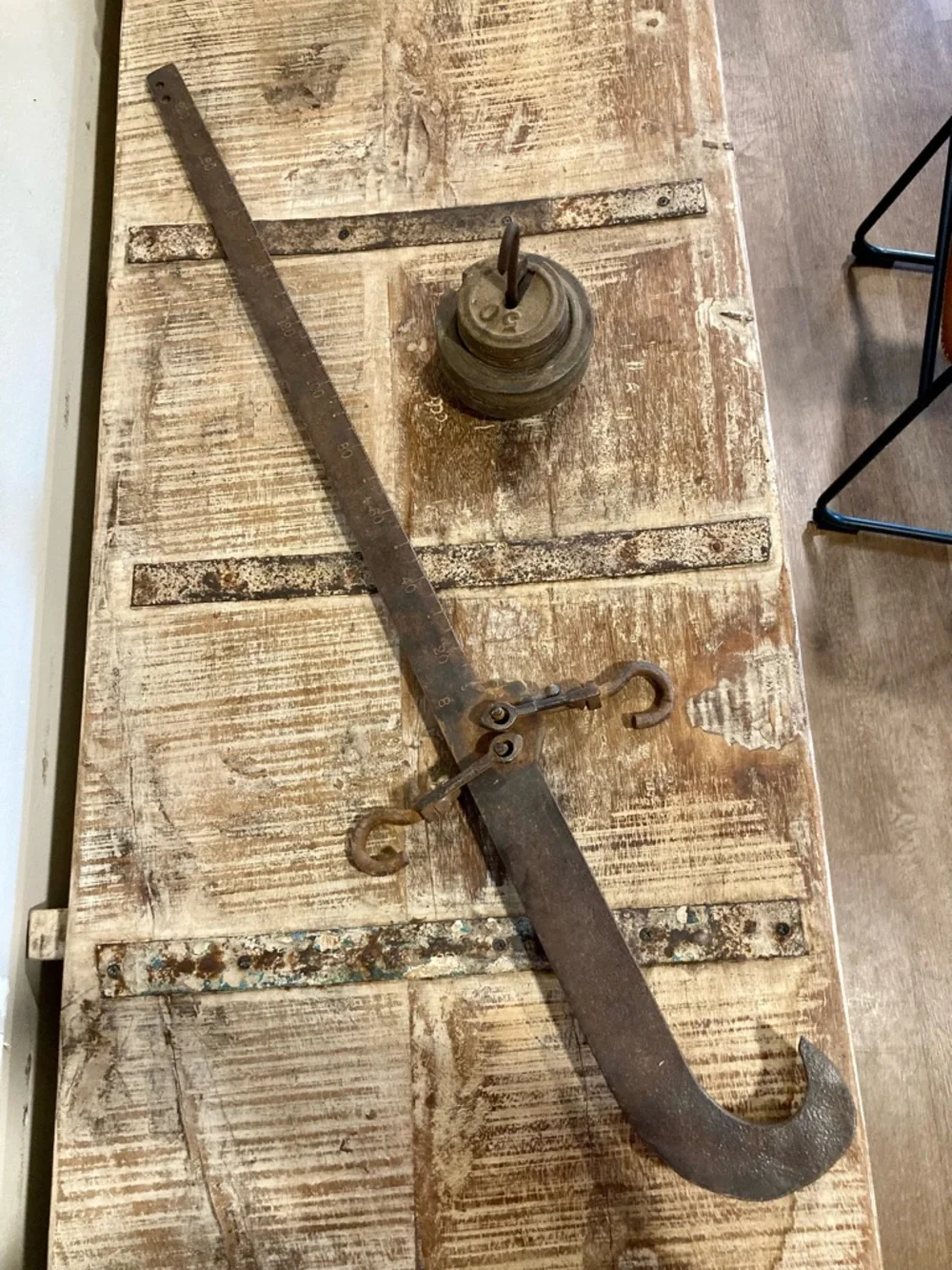 Antique Chatillon 100 lb Steelyard Scale w/ Weights – Rustic Industrial Decor
